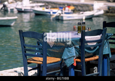 Griechenland, Ionische Inseln, Kefalonia, Assos, Restaurant am Meer Stockfoto