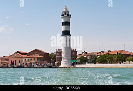 Der Leuchtturm auf der Insel Murano in der venezianischen Lagune, Venedig, Italien Stockfoto