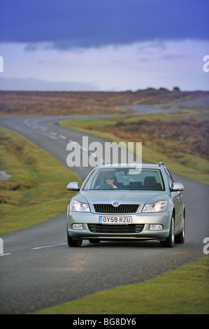 2009 Skoda Octavia Greenline Combi fahren Stockfoto