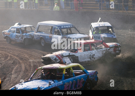 Banger Banger racing Rennen Rennwagen Stock-Car zerschlagen, Zerschlagung smash Crash beschädigt Abstürze Wracks Wracks Junk-Vollkontakt Wr Stockfoto