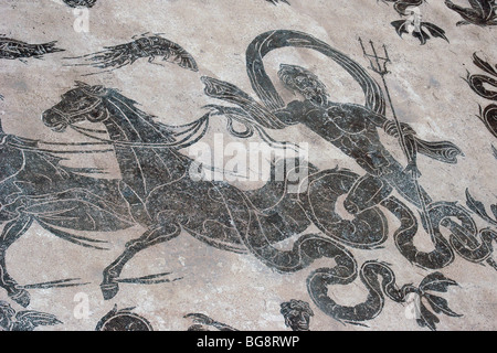 Ostia Antica. Hafenstadt des antiken Roms. Bäder von Neptun (Terme di Nepttuno). Detail eines Mosaiks. Italien. Europa. Stockfoto