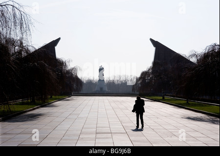 Berlin 2009.der sowjetischen Ehrenmal im Treptower Park, im ehemaligen Ostteil Stockfoto