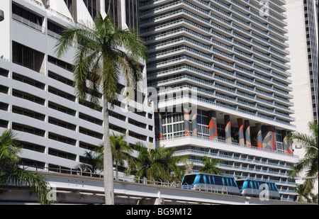 Die vollautomatische Miami downtown train system Stockfoto