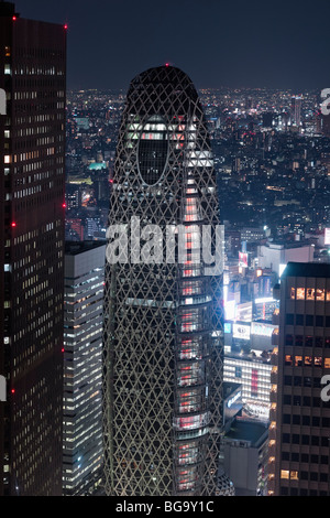 Mode Gakuen Cocoon Tower, Nishi-Shinjuku, Tokyo, Japan Stockfoto