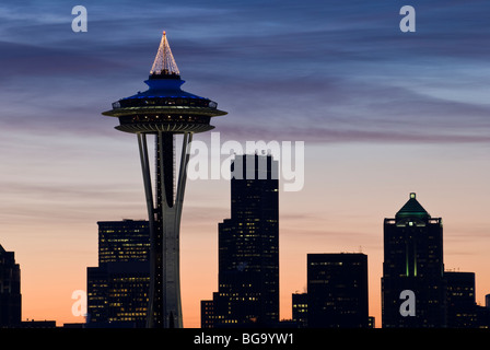 Die Ansicht der Seattle Skyline und Raum-Nadel von Kerry Park. Stockfoto