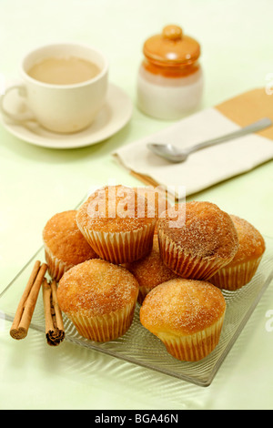 Zimt-Muffins. Rezept zur Verfügung. Stockfoto