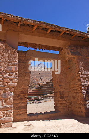 Inkaruinen in der Nähe von Ollantaytambo, Urubamba-Tal, Anden, Peru, Südamerika Stockfoto