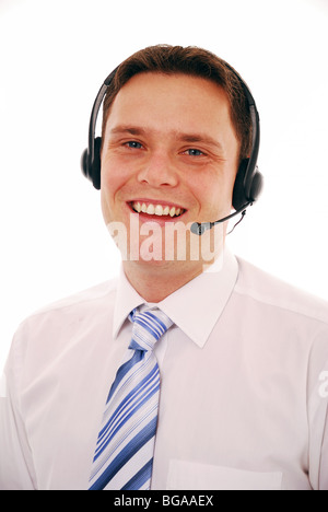 Junger Mann tragen Kopfhörer Stockfoto