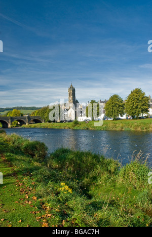 Fluss-Tweed in Peebles schottischen grenzt Stockfoto