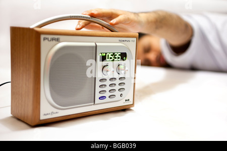 Alarm auf Digitalradio anhalten Stockfoto