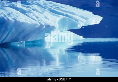 Ellesmere Insel, Nunavut, Kanada; Schmelzende Eisberge In der kanadischen Arktis-Archipel Stockfoto