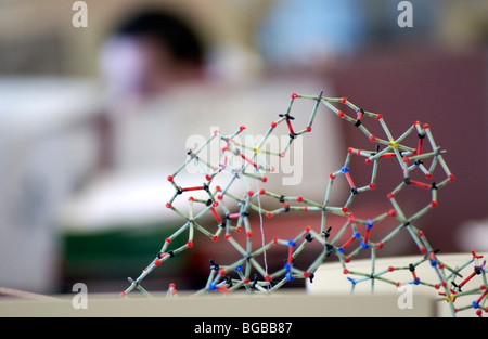 Foto von Science Lab Chemie Student Klasse Experiment UK Stockfoto
