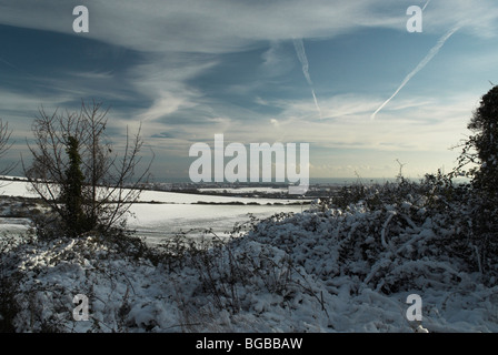 Schnee fällt in den South Downs National Park. Stockfoto