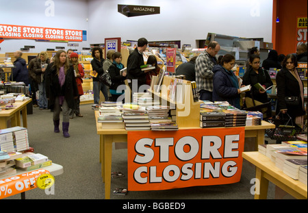 Grenzen-Buchhandlung geschlossen Verkauf Watford, Hertfordshire Stockfoto