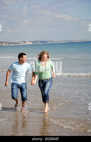 junges Paar in Liebe Spaß Stockfoto