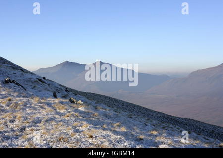 Blick auf Snowdon von Ridge Moel Siabod Stockfoto