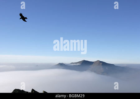 Blick von der Spitze der Moel Siabod auf Snowdon Stockfoto