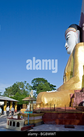 Kyaik Wortspiel Paya (vier sitzenden Buddhas). Bago. Myanmar Stockfoto