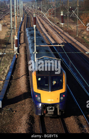 Ersten Rumpf trainiert 180113 Klasse Adelante Zug High-Speed Diesel Einheit East Coast Main Line Railway Cambridgeshire UK Stockfoto