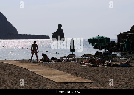 Strand, Cala Benirras, Hafen von San Miguel, Ibiza, Kiefer-Inseln, Balearen, Spanien, Europa Stockfoto