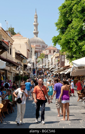 Sokrates-Straße, Rhodos-Stadt, Insel Rhodos, Griechenland, Nordteil, Ägäis, Südeuropa, Europa Stockfoto