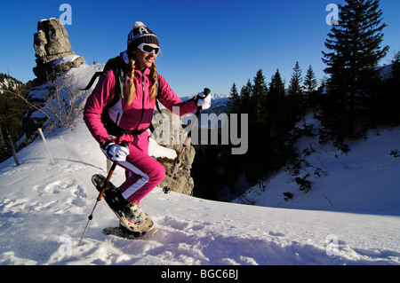 Schneeschuh-Läufer, Frau, Kampenwand, Chiemgau, Bayern, Deutschland, Europa Stockfoto