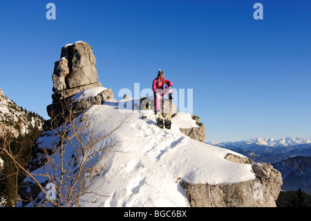 Schneeschuh-Läufer, Frau, Kampenwand, Chiemgau, Bayern, Deutschland, Europa Stockfoto