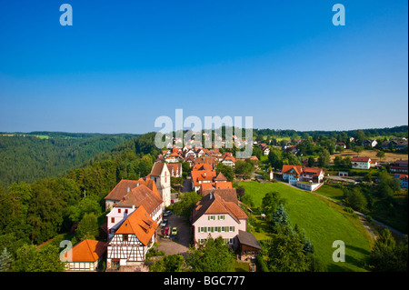 Blick von der Burgruine Zavelstein Burg Zavelstein Ruinen, Bad Teinach-Zavelstein, Schwarzwald, Baden-Württemberg, Deutschland Stockfoto