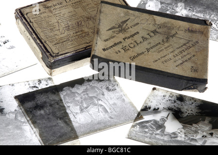 Alte Silber-Bromid Gelatine Glasnegative ausgesetzt Stockfoto