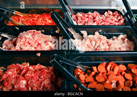 Fleischauswahl Mongolie World Famous hineinschütten Grillrestaurant in Whistler Village, British Columbia, Kanada. Eigenschaft Rel Stockfoto
