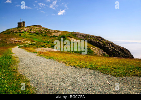 Langen Kiesweg Cabot Tower auf dem Signal Hill in Saint John's, Neufundland Stockfoto
