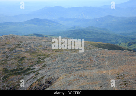 Davis Weg vom Gipfel des Mount Washington während der Sommermonate. Das Hotel liegt in den White Mountains, New Hampshire, USA Stockfoto