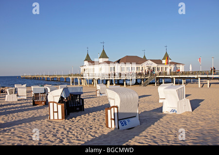 Pier, Ahlbeck, Insel Usedom, Mecklenburg-West Pomerania, Deutschland Stockfoto