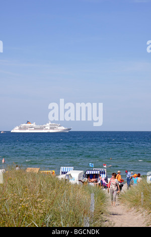 Cruise Liner MS Europa Verankerung aus Binz, Insel Rügen, Mecklenburg-West Pomerania, Deutschland Stockfoto