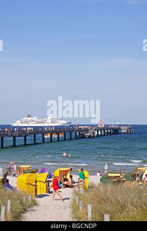 Cruise Liner MS Europa Verankerung aus Binz, Insel Rügen, Mecklenburg-West Pomerania, Deutschland Stockfoto