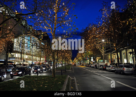 Festlich beleuchtete Kurfürstendamm Allee, Berlin, Deutschland, Europa Stockfoto