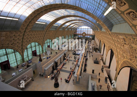 Halle des Musée d ' Orsay, ehemalige Gare d ' Orsay, Paris, Frankreich, Europa Stockfoto