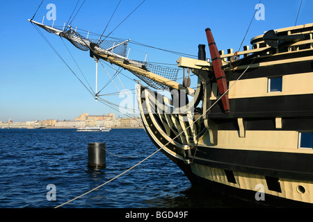 Blagodat Restaurantschiff auf der Newa in Sankt Petersburg, Russland Stockfoto