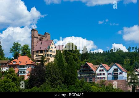 Burg Berneck Burg mit Hoher Mantel Schild Wand, Berneck, Schwarzwald, Baden-Württemberg, Deutschland, Europa Stockfoto