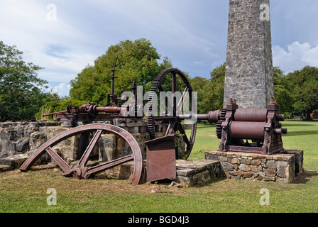 Überreste einer dampfbetriebenen Zuckerrohr drücken, Estate Laune Museum, St. Croix Island, US Virgin Islands, United States Stockfoto