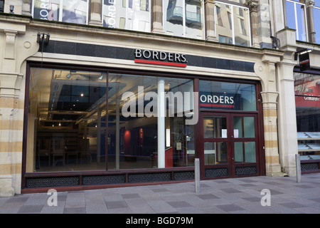 Kürzlich geschlossener Borders Books Shop im Stadtzentrum von Cardiff Wales, Großbritannien, Rezession auf der Straße Stockfoto