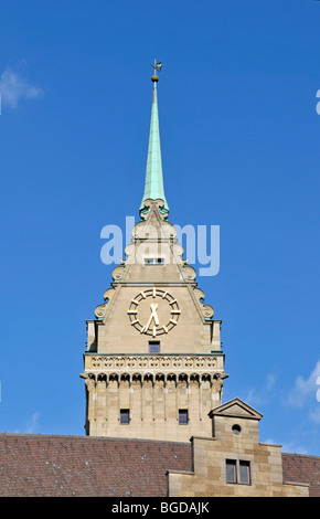 Turm des Rathauses in Duisburg, Nordrhein-Westfalen, Deutschland, Europa Stockfoto