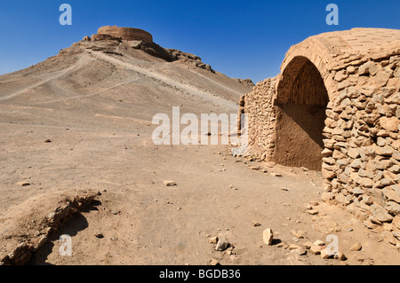 Turm des Schweigens, Zoroastrian Gräberfeld, Zoroastrianism, Mazdanism, Yazd, Persien, Iran, Asien Stockfoto