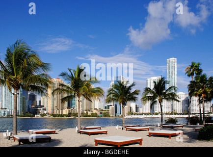 Mandarin Oriental Hotel, Brickell Key Drive, die Innenstadt von Miami, Florida, USA Stockfoto