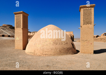 Turm des Schweigens, Zoroastrian Gräberfeld, Zoroastrianism, Mazdanism, Yazd, Persien, Iran, Asien Stockfoto