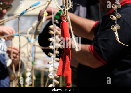 Feuerwerkskörper für "La Mascletà" (Feuerwerk). "Les Falles" (auf Valencianisch) aka "Las Fallas" (auf Spanisch). Valencia. Spanien Stockfoto