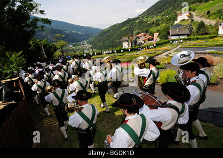 Herz-Jesu-Prozession, Heiliges Herz Prozession in Feldthurns, Brixen, South Tyrol, Italien, Europa Stockfoto