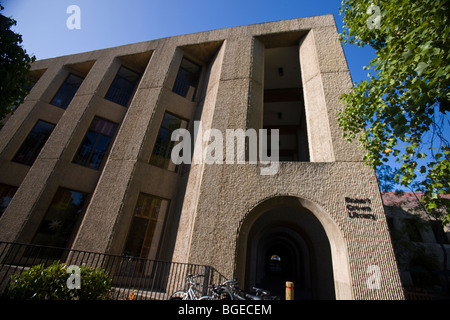 Außenseite der Stanford Law School Hauptverwaltung Gebäude, Stanford University, Stanford, Kalifornien, USA Stockfoto