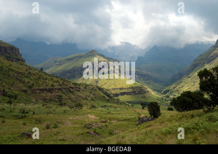 Cathedral Peak National Park in Südafrika. Im uKahlamba-Drakensberg-Gebirge (Weltkulturerbe) Stockfoto