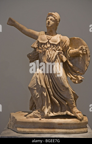 Statue der Athena aus pentelischem Marmor in Epidauras gefunden. Roman um 250AD Stockfoto